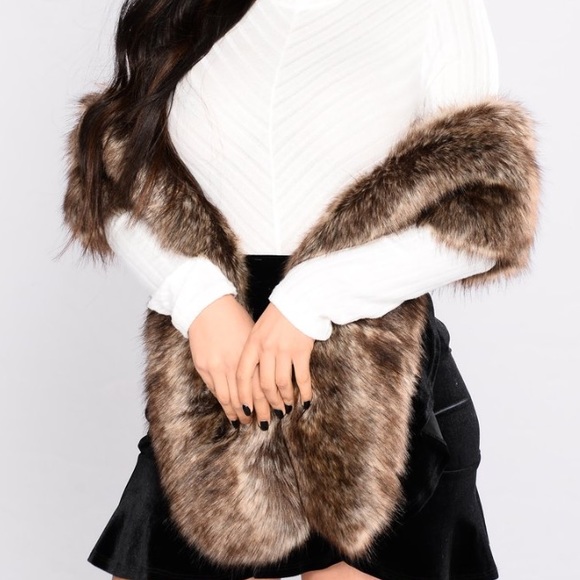Accessories - Brown Faux Fur Scarf Shawl
